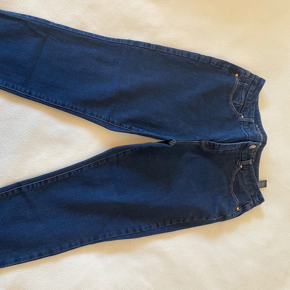 EUC. Chico's blue jeans.  Chico's size 1.5 ankle